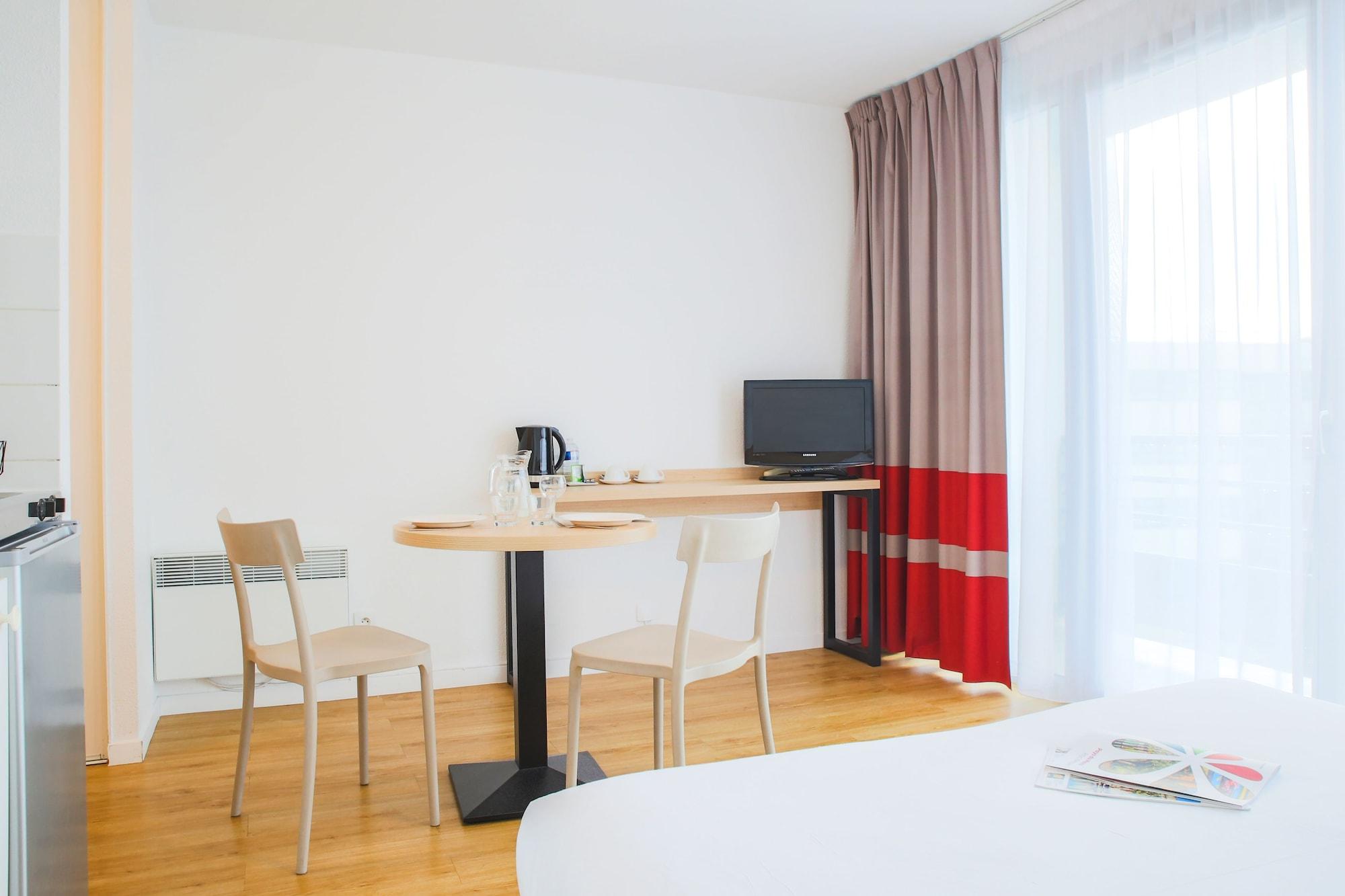 Comfort Aparthotel Le Mans Eksteriør bilde